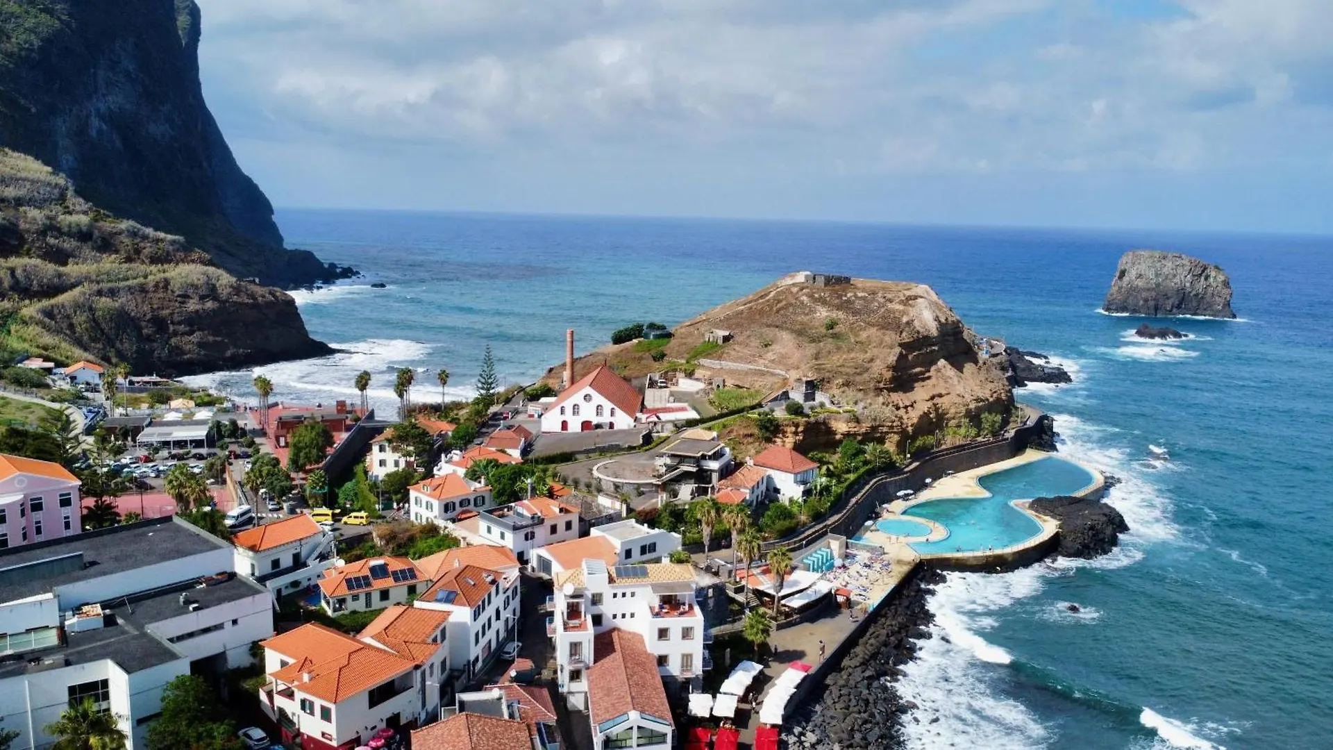 Sea Breeze Studios Porto Da Cruz Apartamento